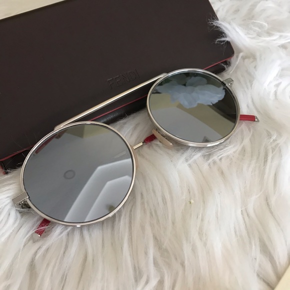 Authentic Fendi 54 mm Palladium Sunglasses - Picture 3 of 8